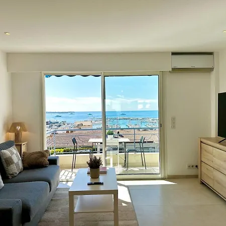 Charming 2-bedroom With Sea View, Panoramic Balcony, Ac *